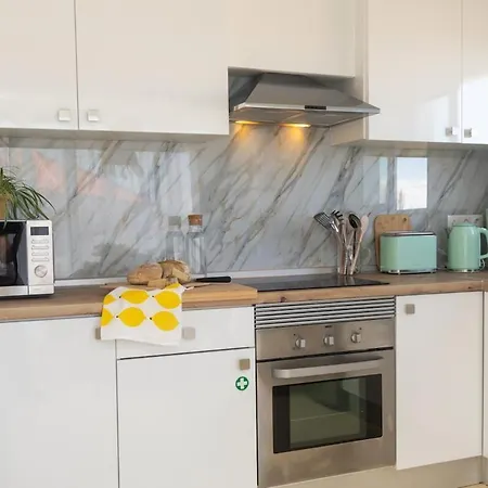 West Sun House By Rent-a-key Apartamento